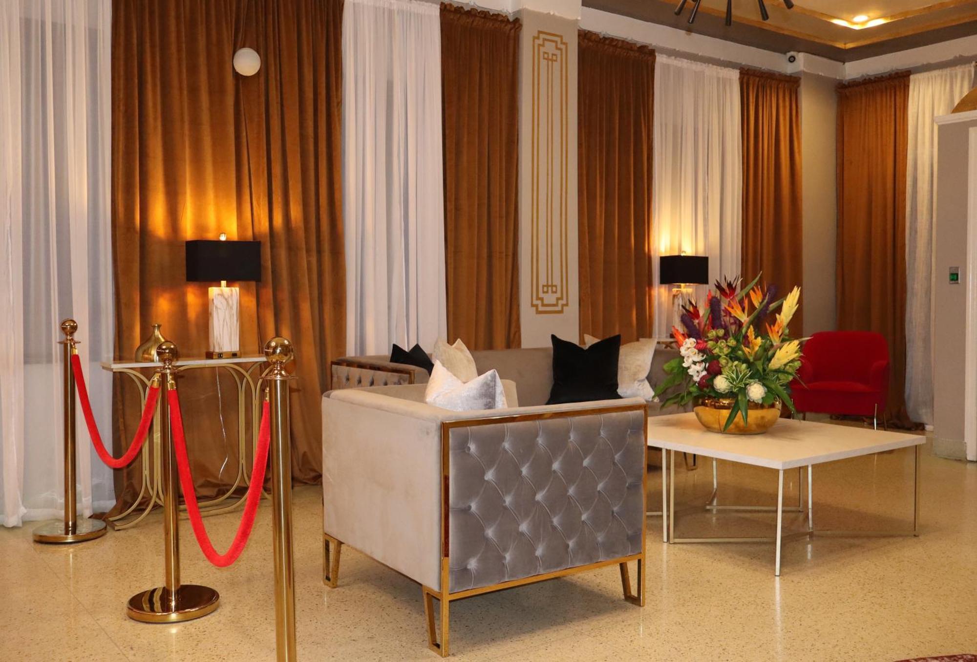 Tb Hotel Downtown Маями Екстериор снимка